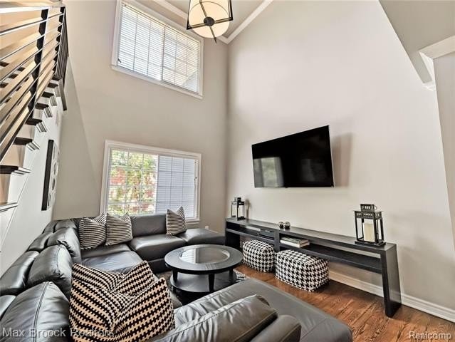 662 Purdy St #214 - Photo 6 of 17