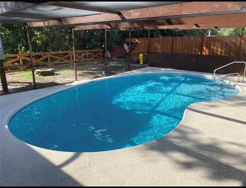 5620 Sw 56th St - Photo 7 of 33