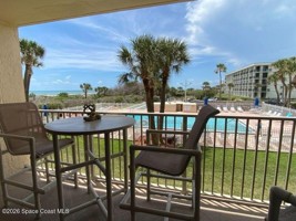 featured image of 7520 Ridgewood Ave #203