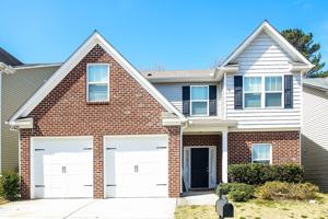 featured image of 90 Crescent Woode Way