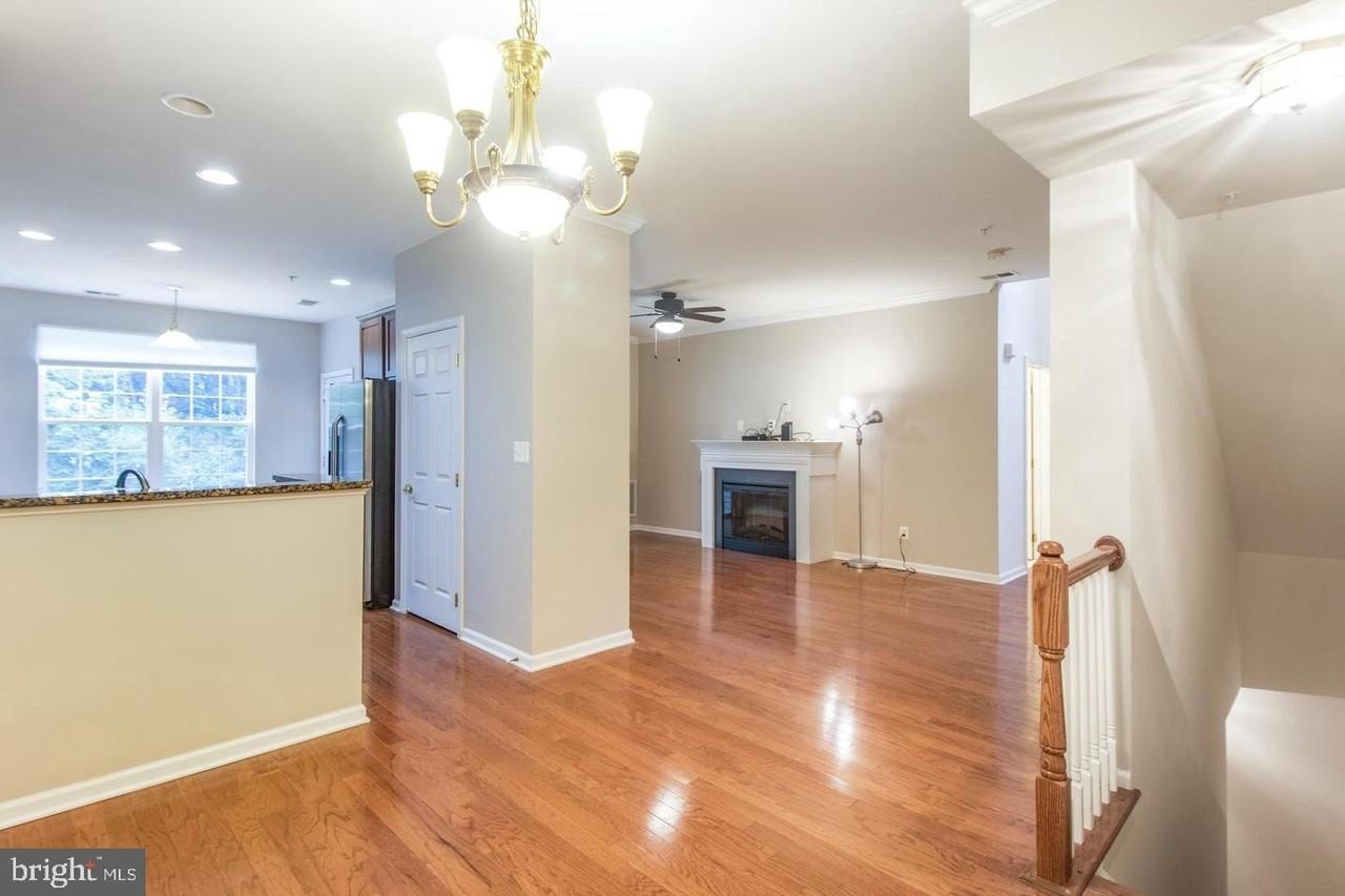 43935 Hickory Corner Ter #113 - Photo 7 of 43