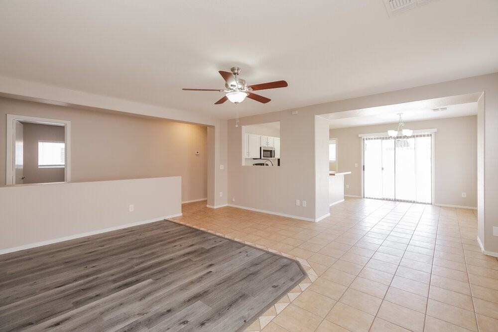 11260 E Emelita Ave - Photo 4 of 16