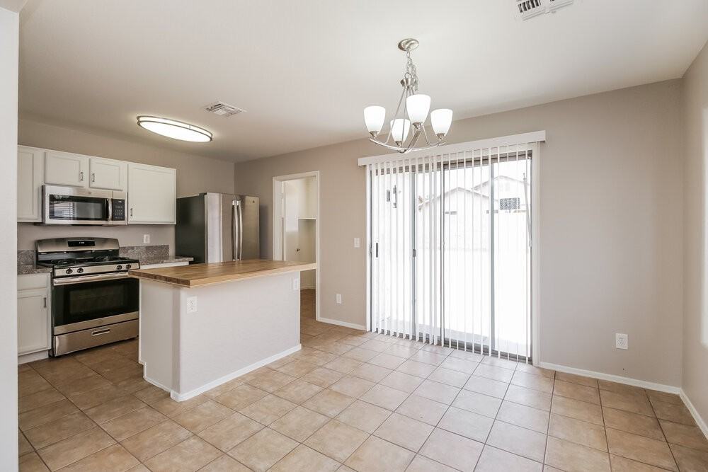 11260 E Emelita Ave - Photo 7 of 16