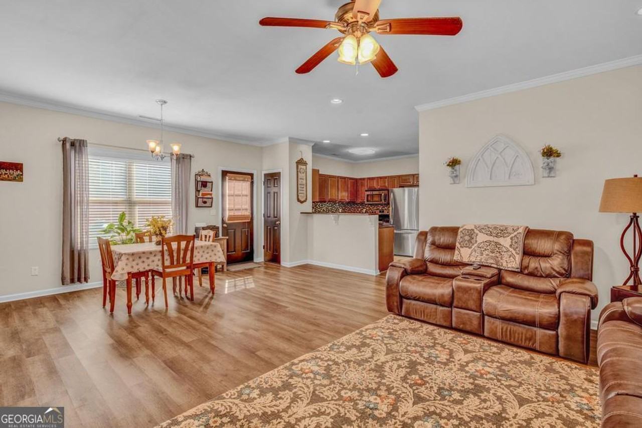 149 Wrightsburg Way - Photo 3 of 12