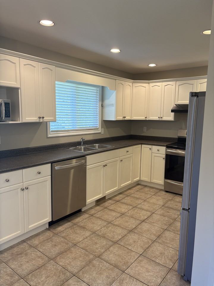 5359 Teskey Road - Photo 5 of 40