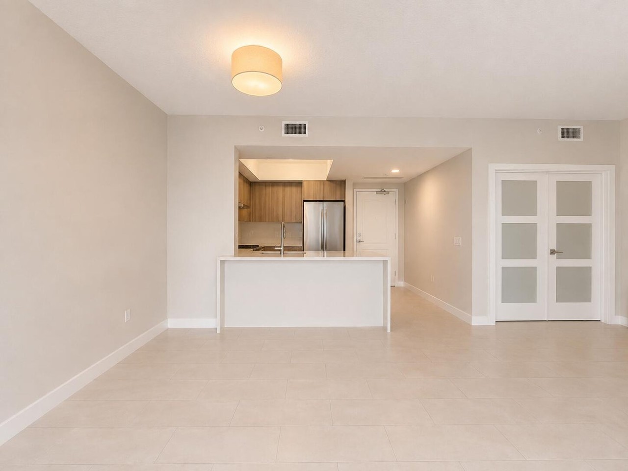 410 Evernia Street #506 - Photo 5 of 7