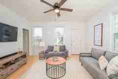 405 Michigan St - Photo 1 of 1