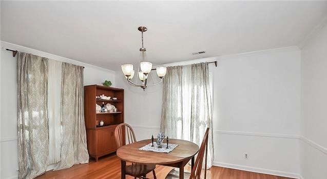1729 Oakridge Dr #5 - Photo 5 of 9