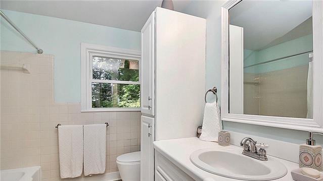 1729 Oakridge Dr #5 - Photo 7 of 9