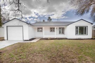 725 S Day Dr - Photo 1 of 1