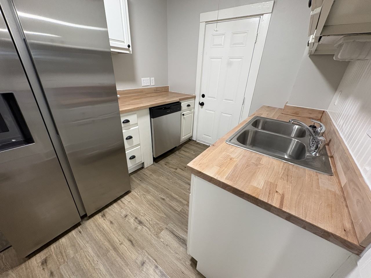 316 N Mount Pleasant Ave - Photo 5 of 12