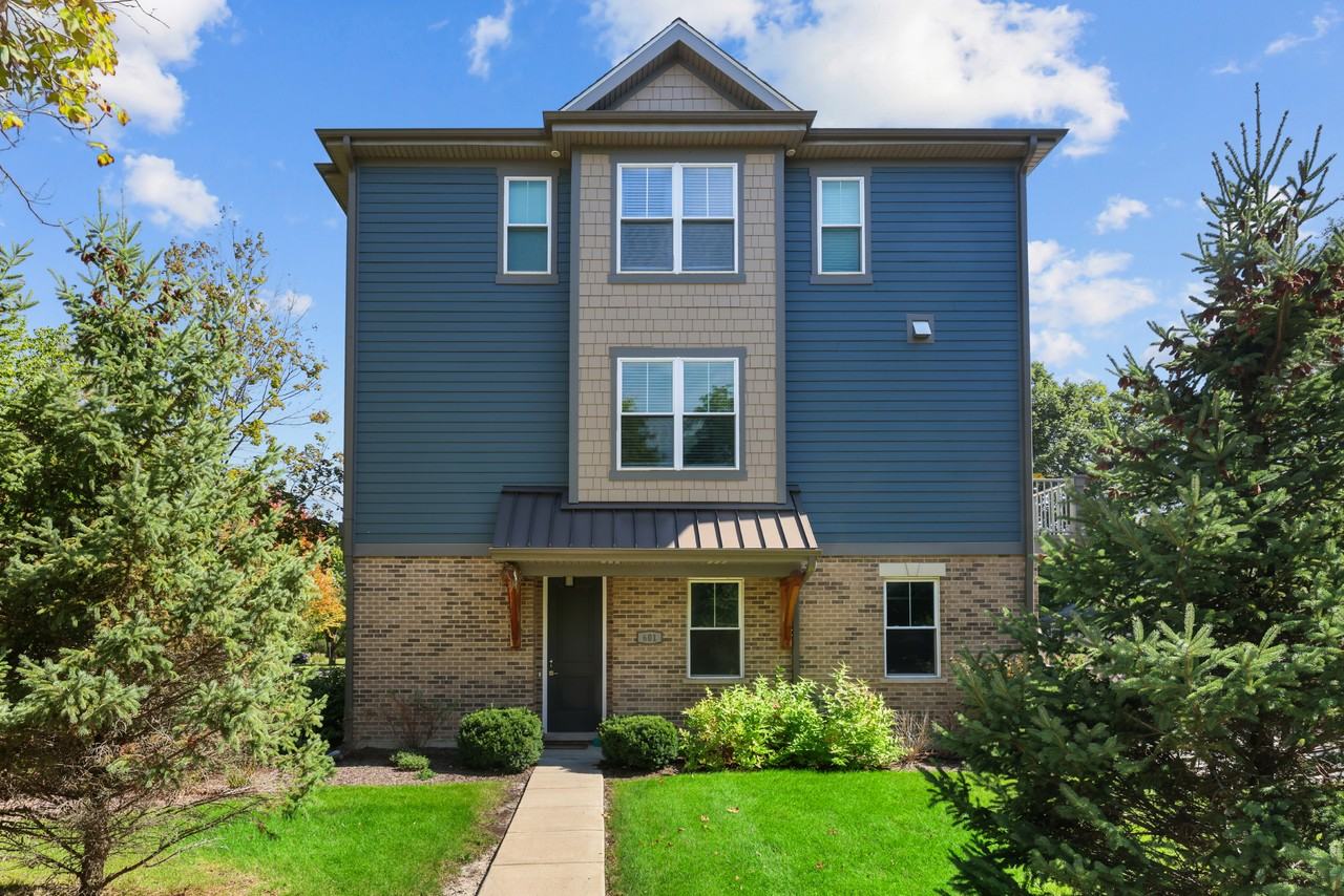 601 Broadway St #601 - Photo 4 of 26