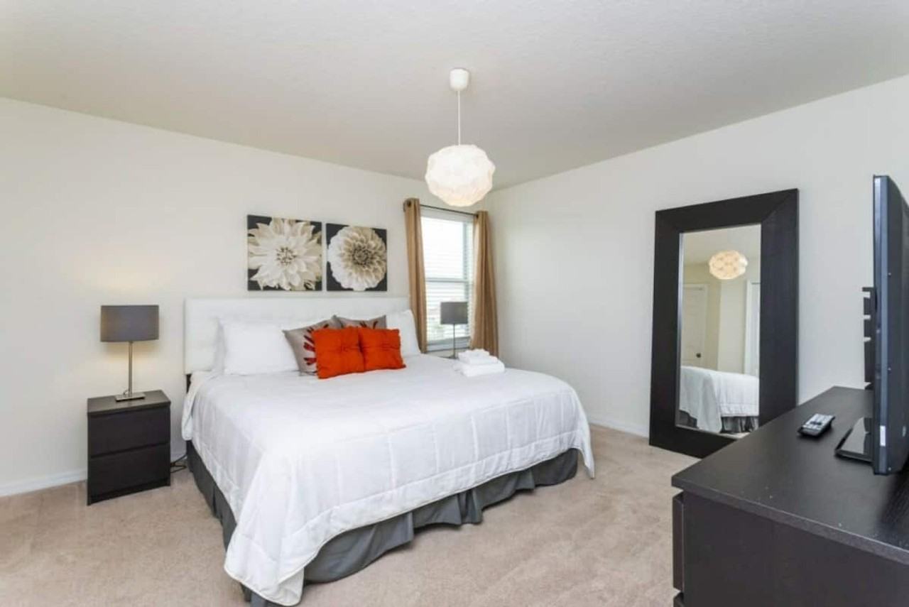 4572 Ada Ln #1603820P - Photo 5 of 40