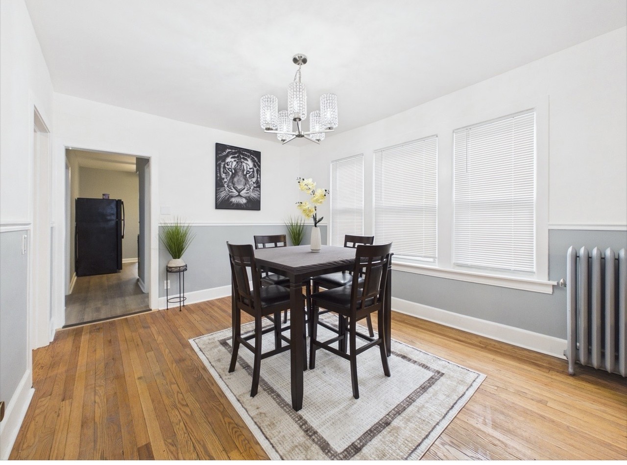7631 S Cornell Ave #2 - Photo 4 of 10