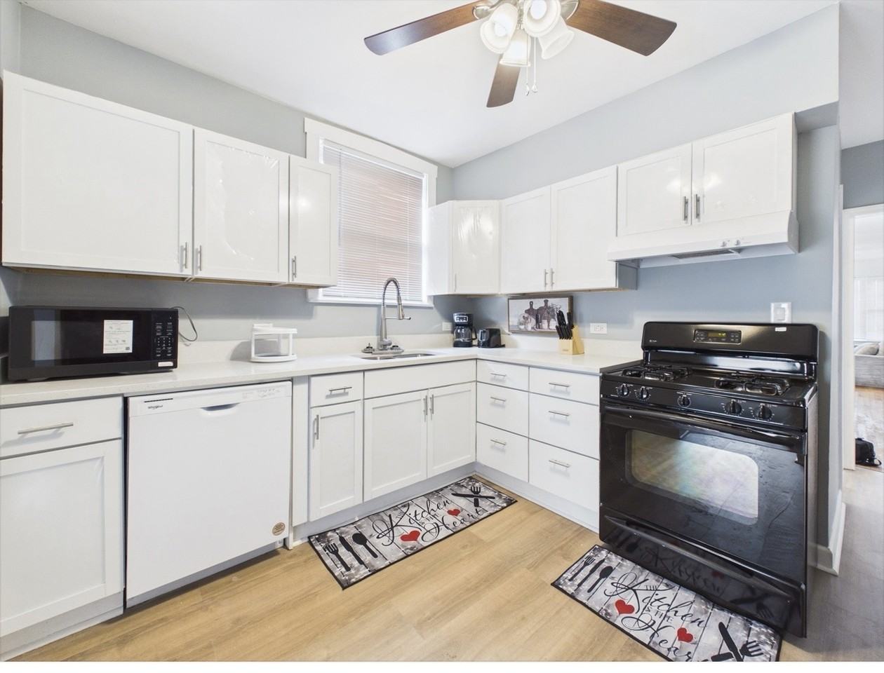 7631 S Cornell Ave #2 - Photo 7 of 10