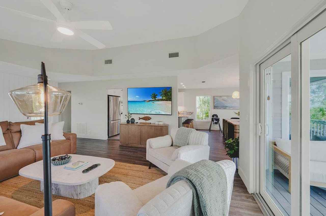 401 N Bay Blvd #1635257P - Photo 5 of 50