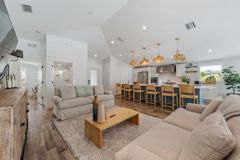 230 Lakeview Dr - Photo 1 of 1