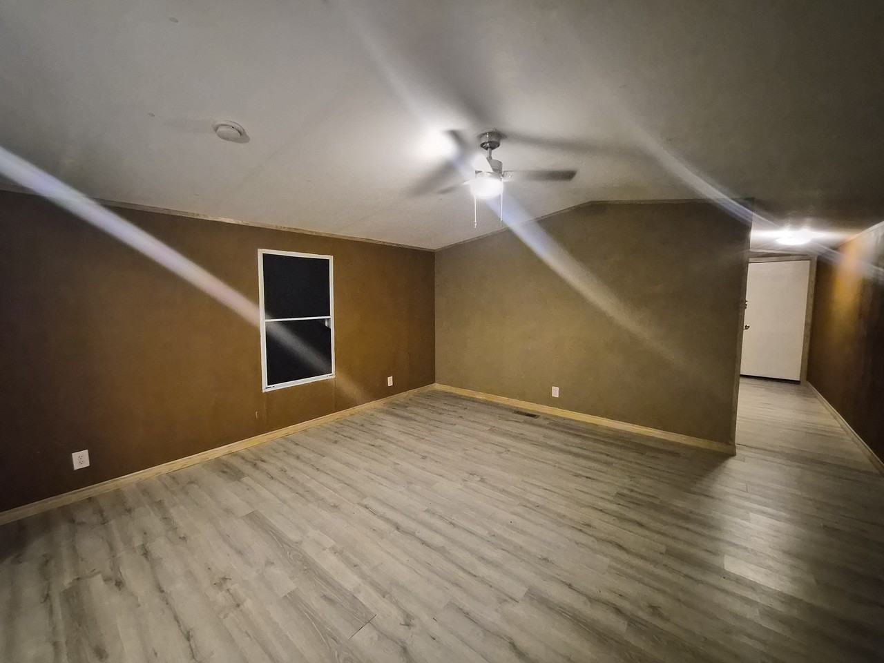 514 Joan St - Photo 2 of 12
