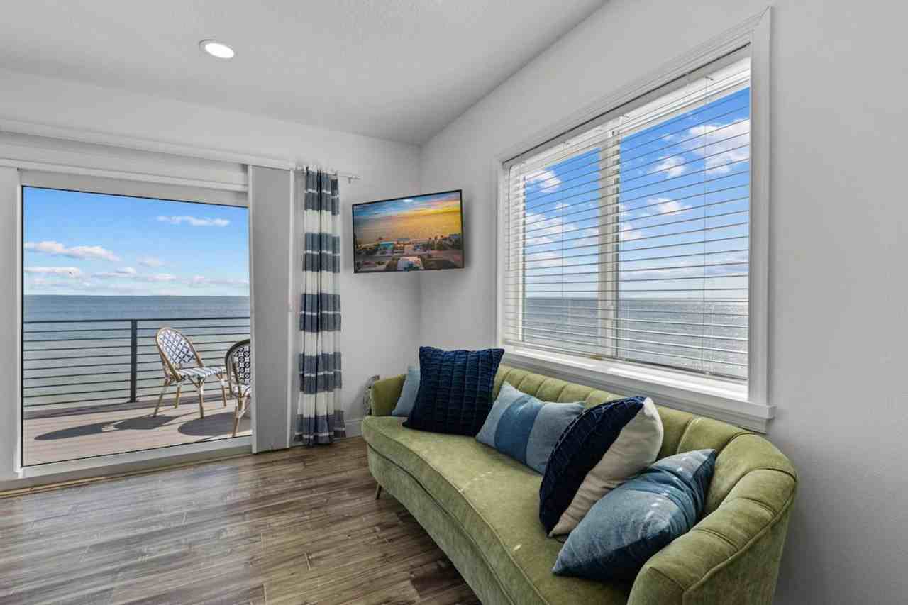 308 S Bay Blvd #1635271P - Photo 6 of 39