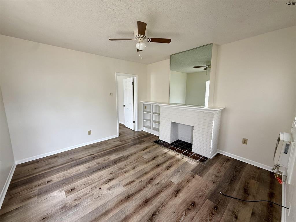 614 Sunset Dr - Photo 2 of 7