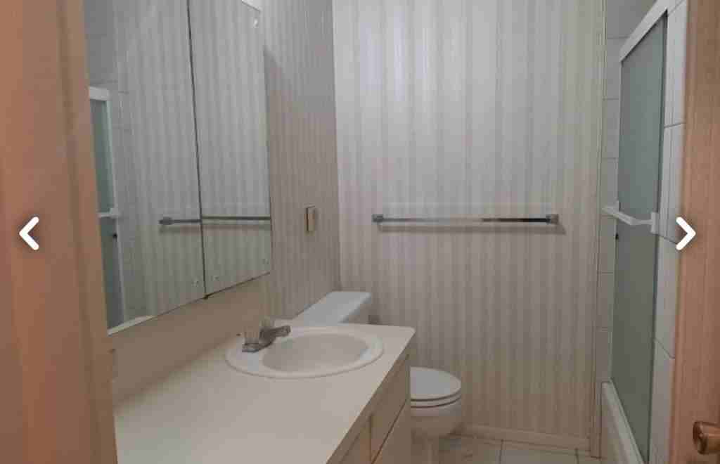 2048 Hughes Dr - Photo 3 of 5