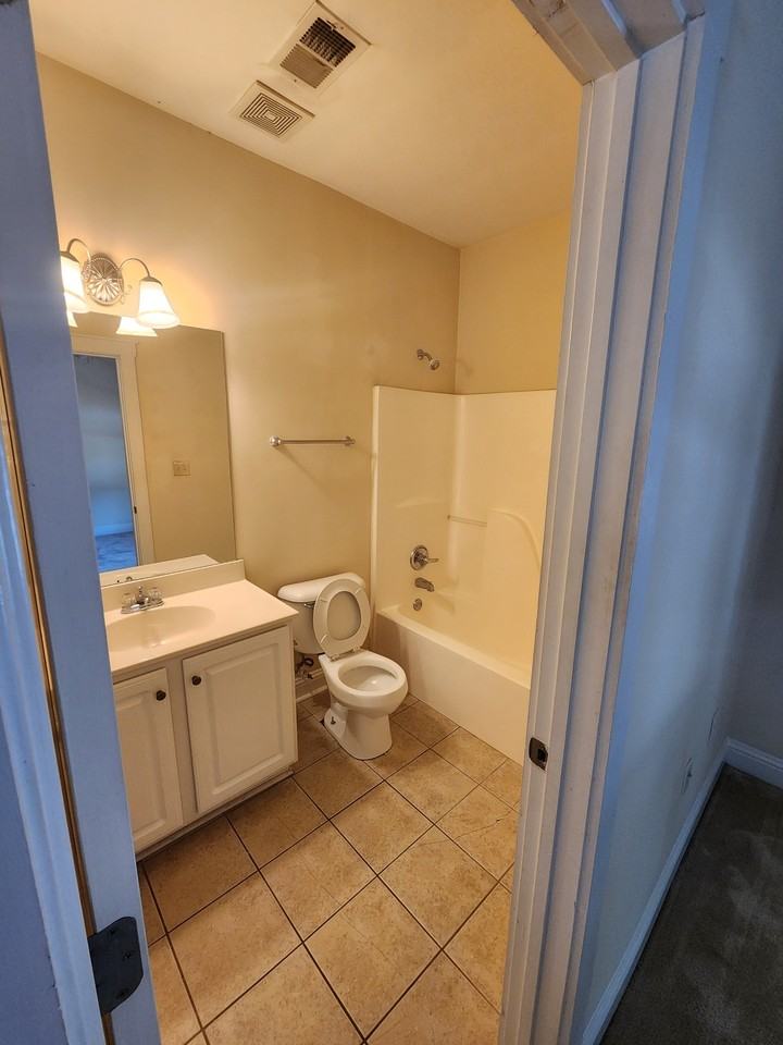 131 Magnolia Bluff Dr #2 - Photo 7 of 15