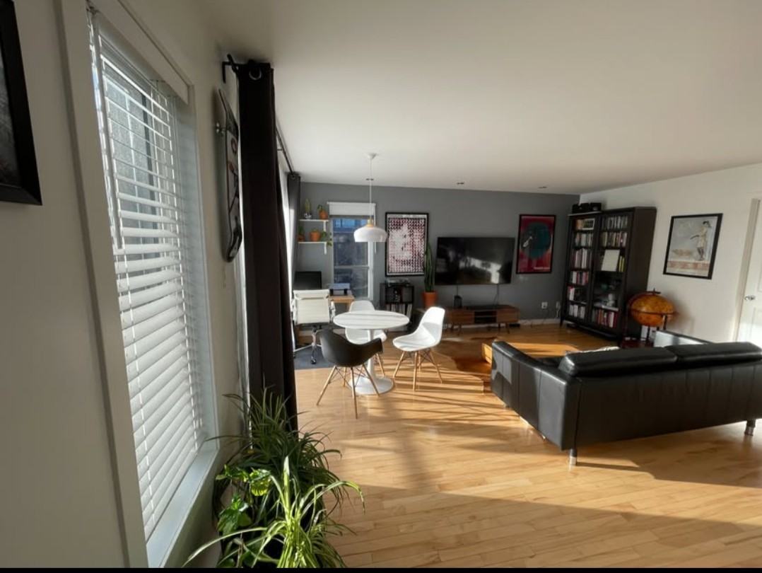 2348 Rue Grant - Photo 3 of 14