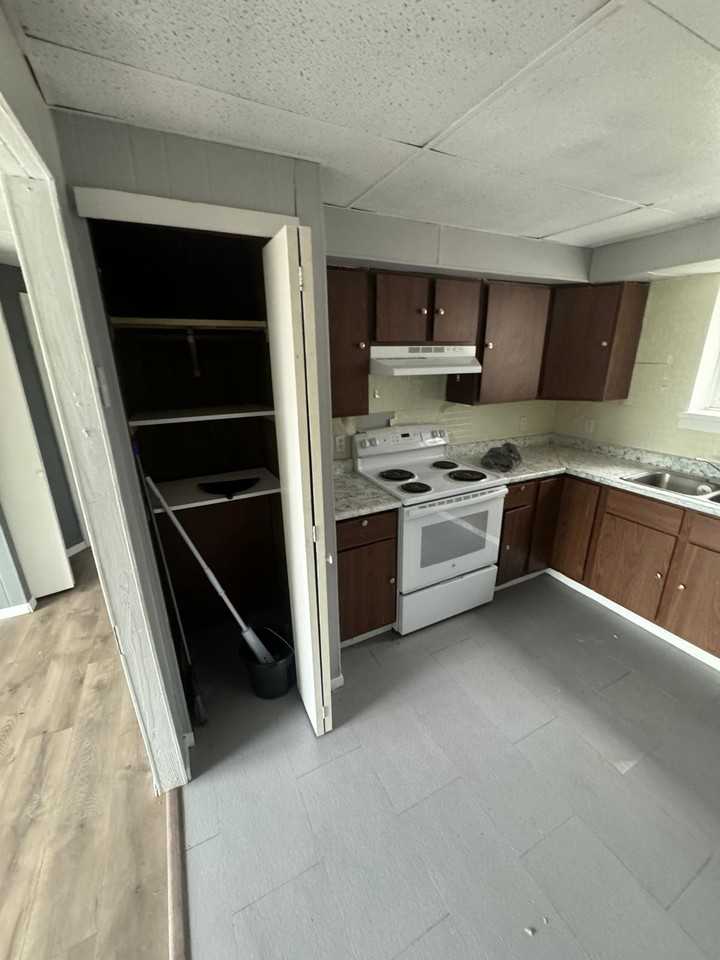 4441 Jubilee Rd #C - Photo 3 of 18