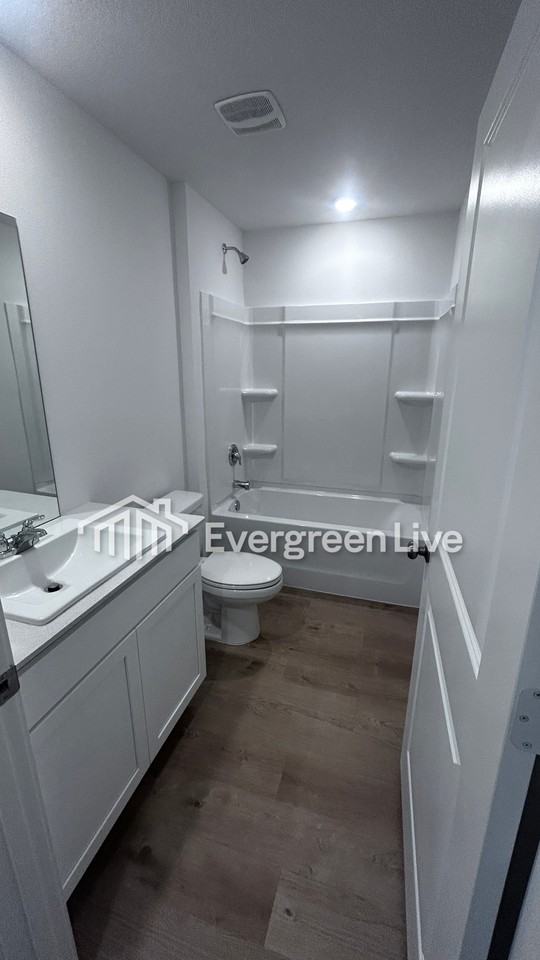 7182 Season Dr - Photo 5 of 23