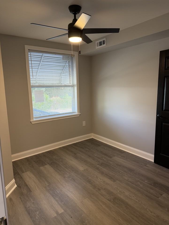 415 Cambria st - Photo 3 of 16