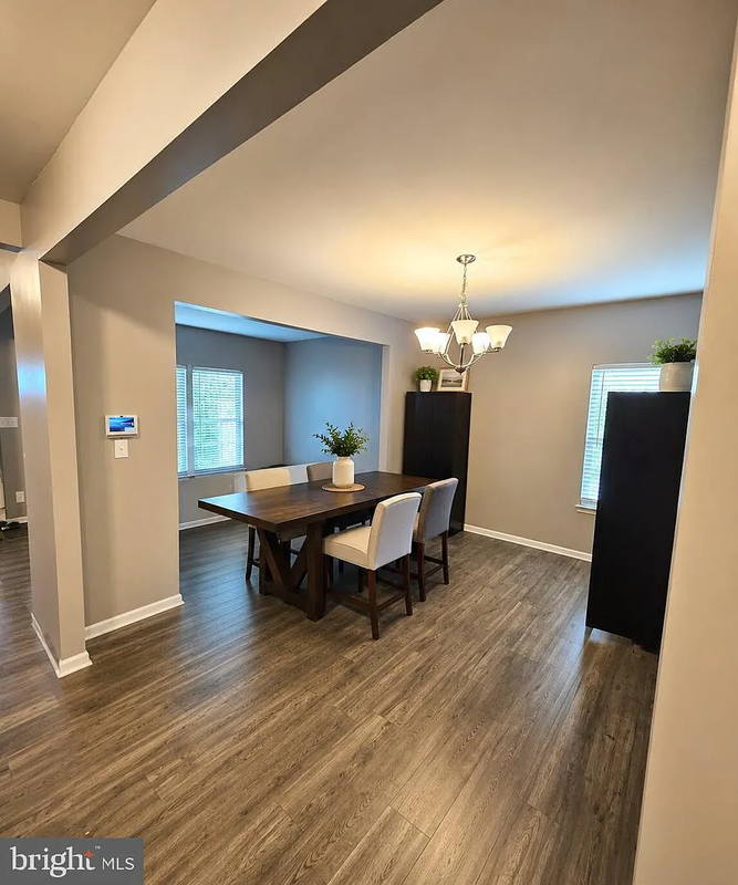 362 Neverland Dr - Photo 4 of 18