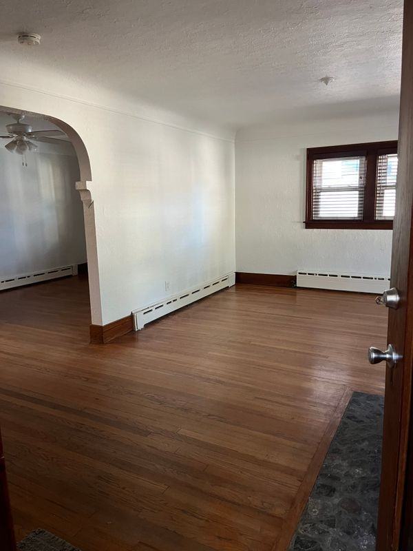 507 Curry Ave Apt 1 - Photo 3 of 14