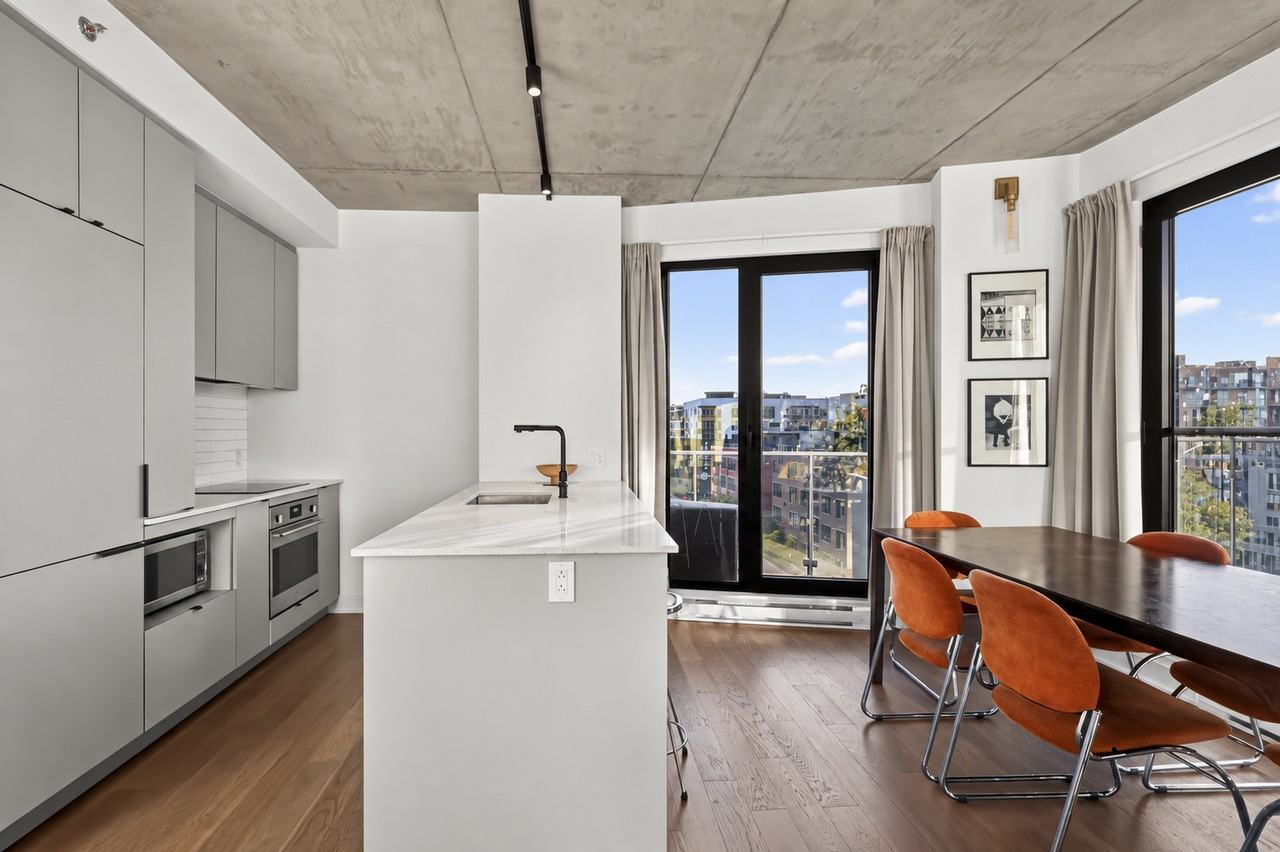 288 Rue Richmond #701 - Photo 5 of 45