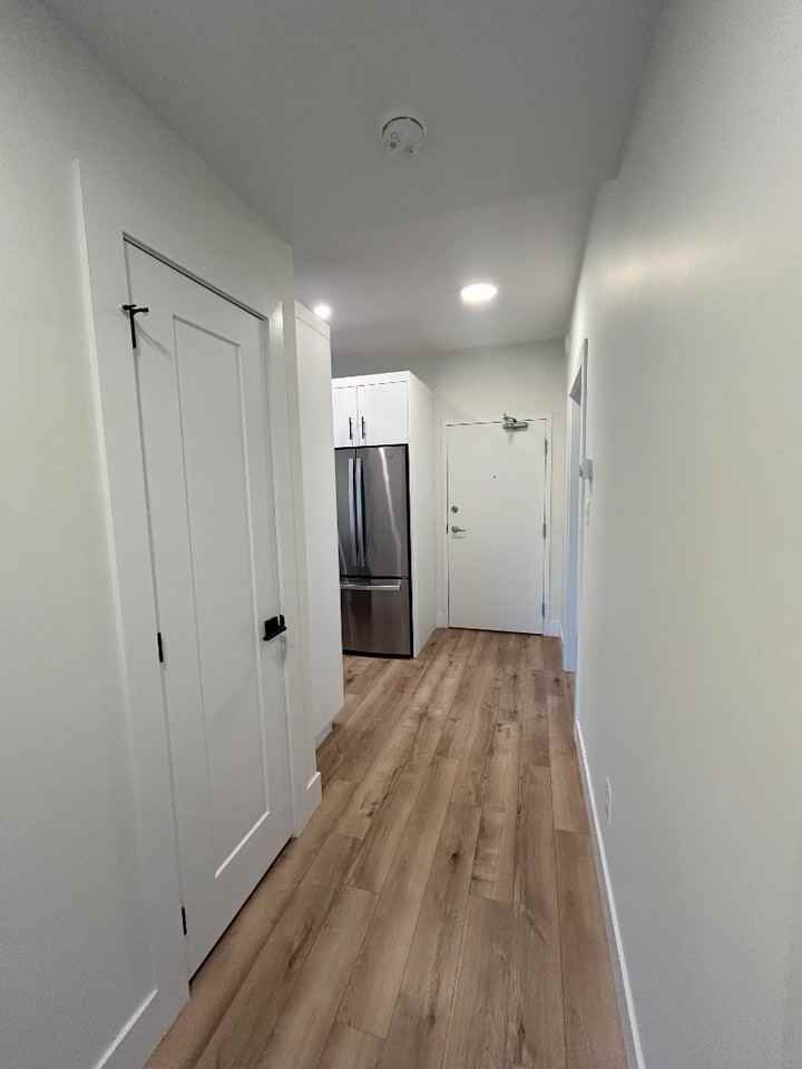 80 Morton Ave. - Photo 2 of 15