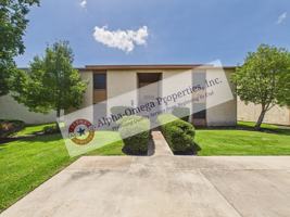 featured image of 1505 Oakdale Cir #D