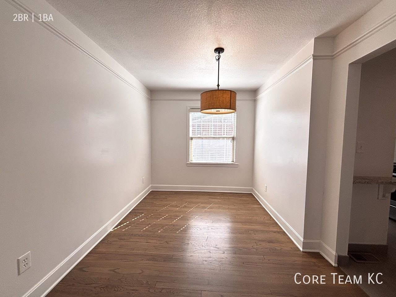 4419 Roanoke Pkwy Kansas City MO #4409-1E - Photo 4 of 11