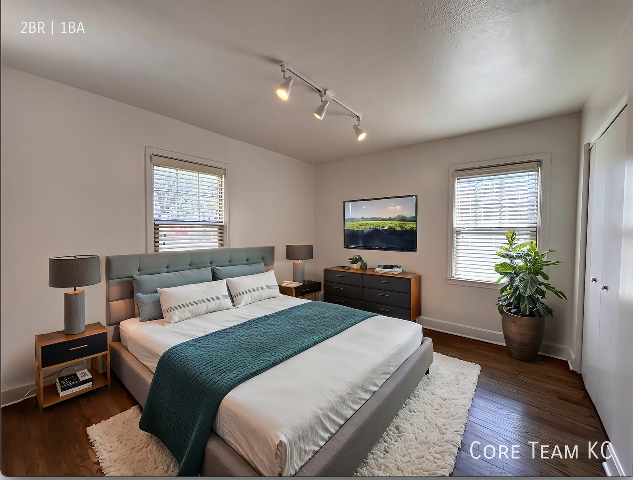 4419 Roanoke Pkwy Kansas City MO #4409-1E - Photo 7 of 11