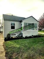 featured image of 1310 Leavitt Rd