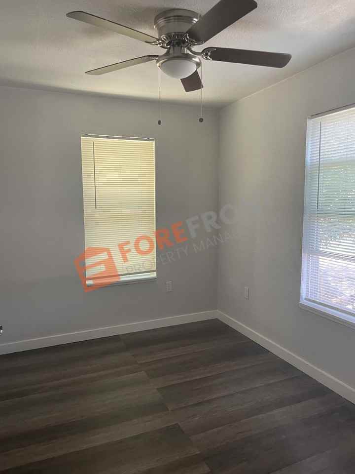 4818 Monterey St #202 - Photo 5 of 16
