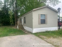 featured image of 8725 Wabash Ave #140