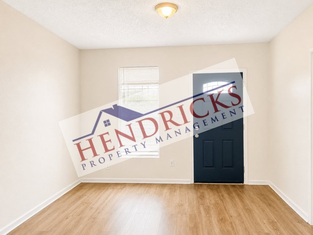 1203 Lamar St - Photo 5 of 14