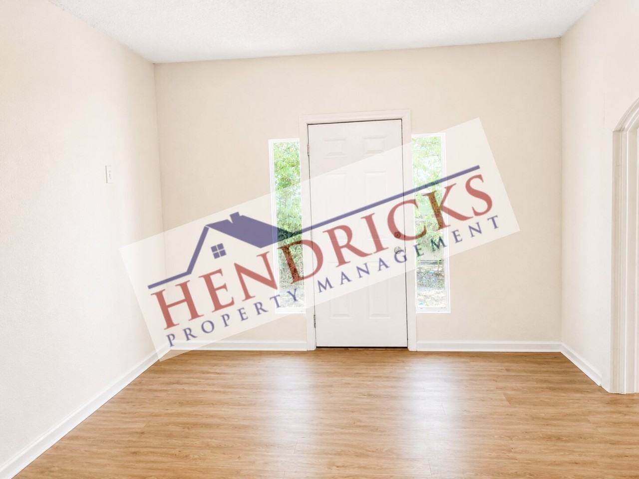 1203 Lamar St - Photo 6 of 14