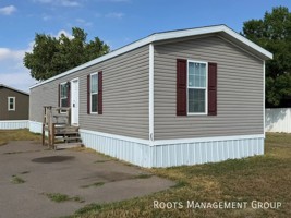 featured image of 110 Safari Dr #110S