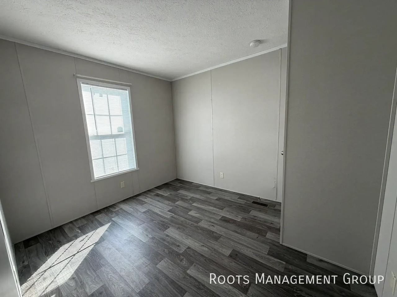 110 Safari Dr #110S - Photo 7 of 12