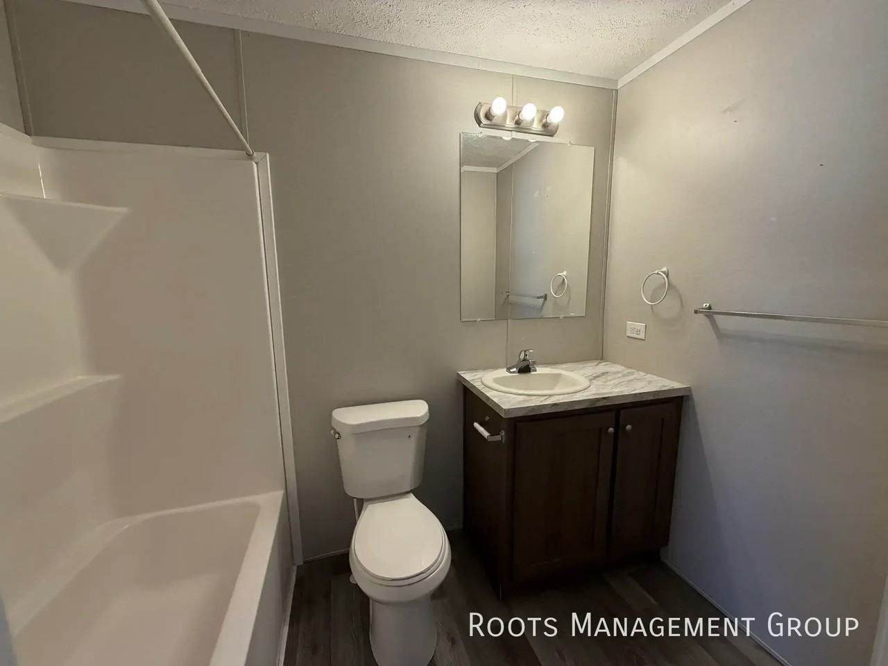 110 Safari Dr #110S - Photo 5 of 12