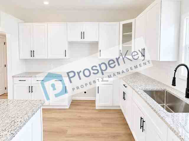 1391 Experiment St - Photo 3 of 5