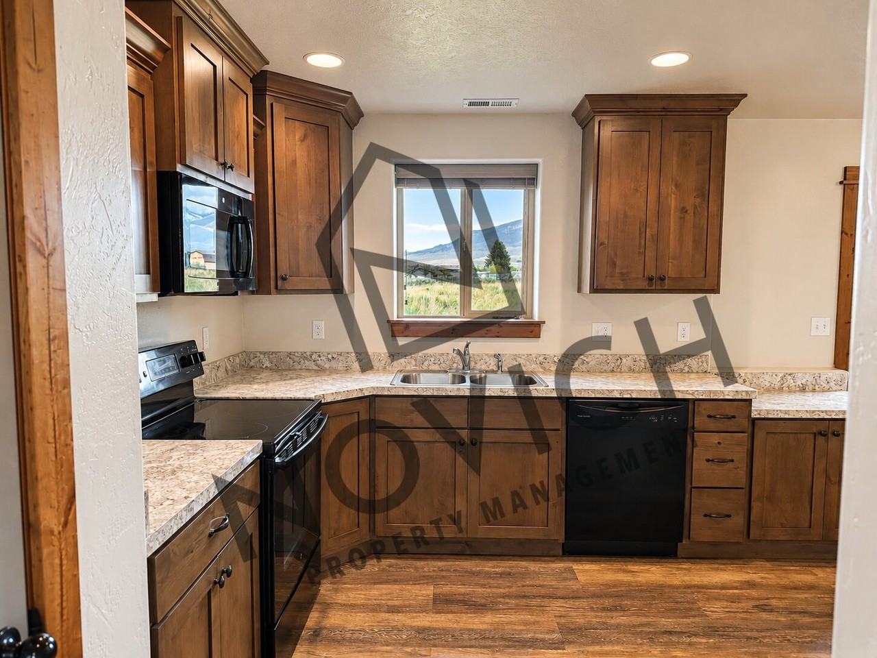 86 Tuke Ln - Photo 2 of 14