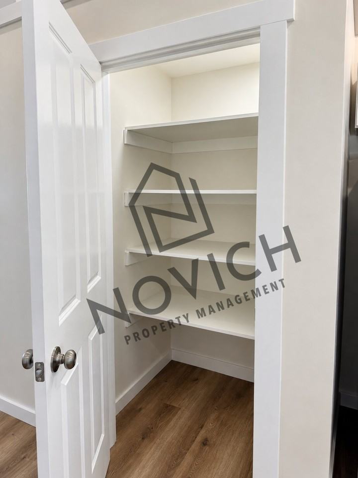 205 E. 8Th Street - Photo 7 of 18