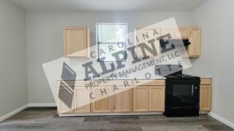 1142 S Dekalb St - Photo 1 of 1
