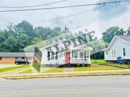 featured image of 320 E Sumter St